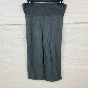 UNBRANDED gray stretch cropped athletic comfy pants size medium / large